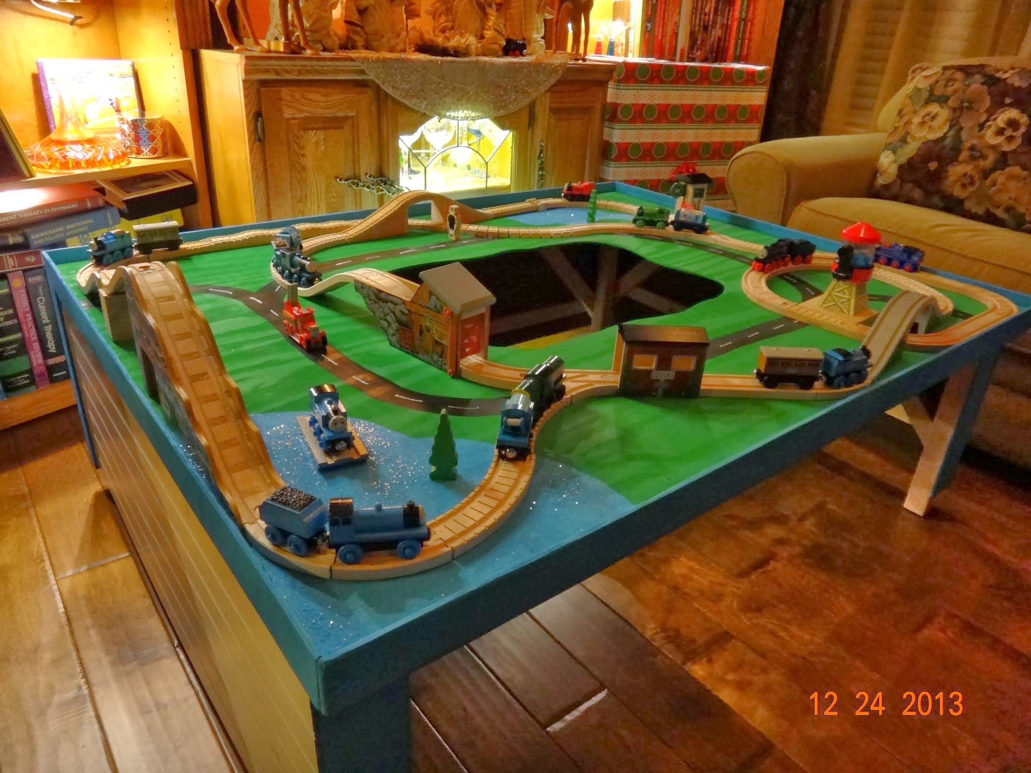 Custom Made Train Table – Creative Working Mom